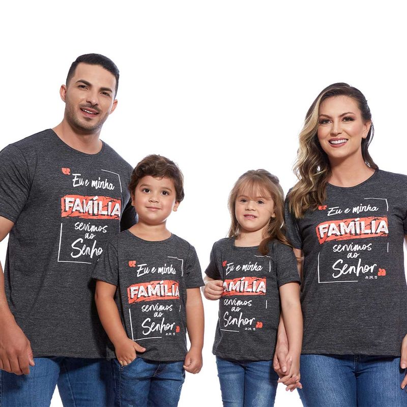 camiseta-infantil-eu-e-minha-familia-serviremos-ao-senhor-preto-familia