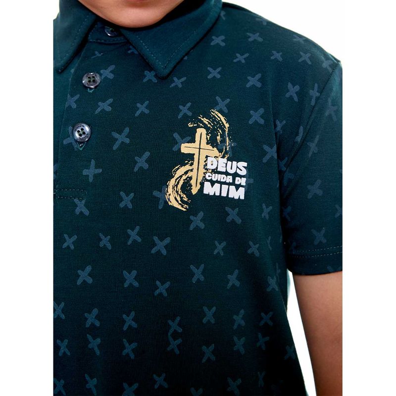 camiseta-gola-polo-infantil-deus-cuida-de-mim-verde-detalhe