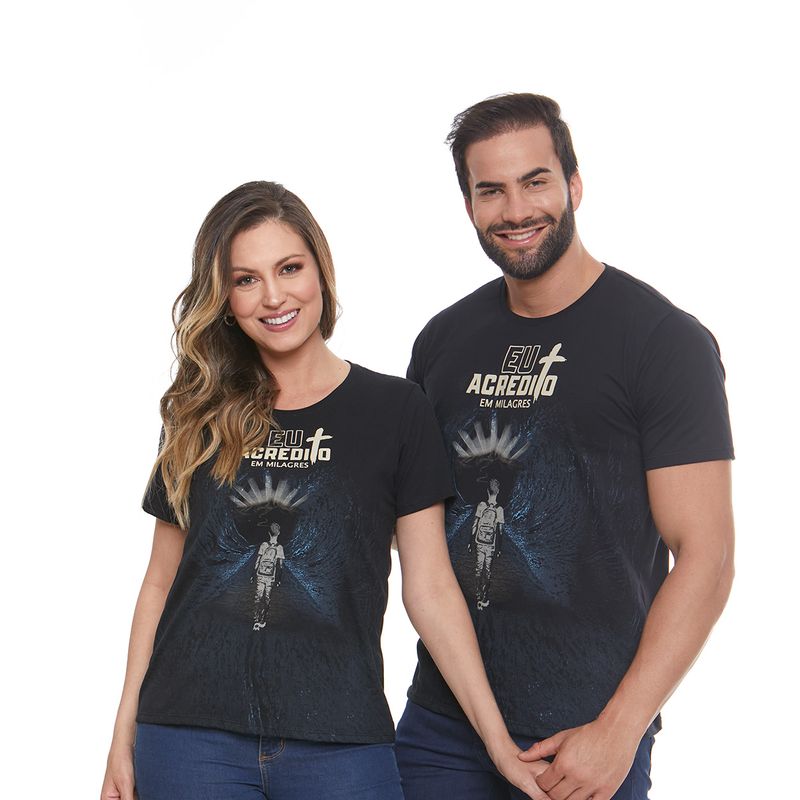 camiseta-eu-acredito-em-milagres-casal