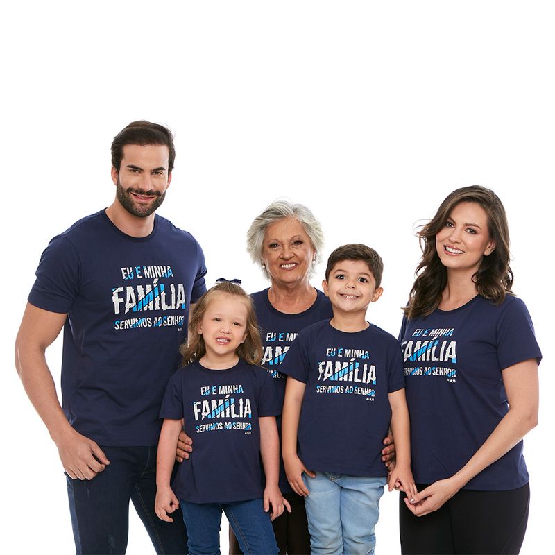 Camiseta-Eu-e-Minha-Familia-Servimos-ao-Senhor-MS11907--azul-familia